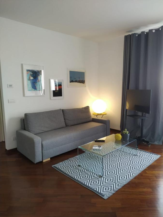 Michi'S Home - Attico In Centro 巴里 外观 照片