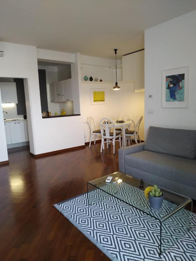 Michi'S Home - Attico In Centro 巴里 外观 照片